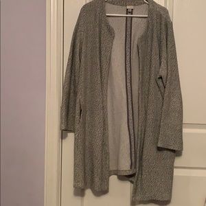 Grey cardigan